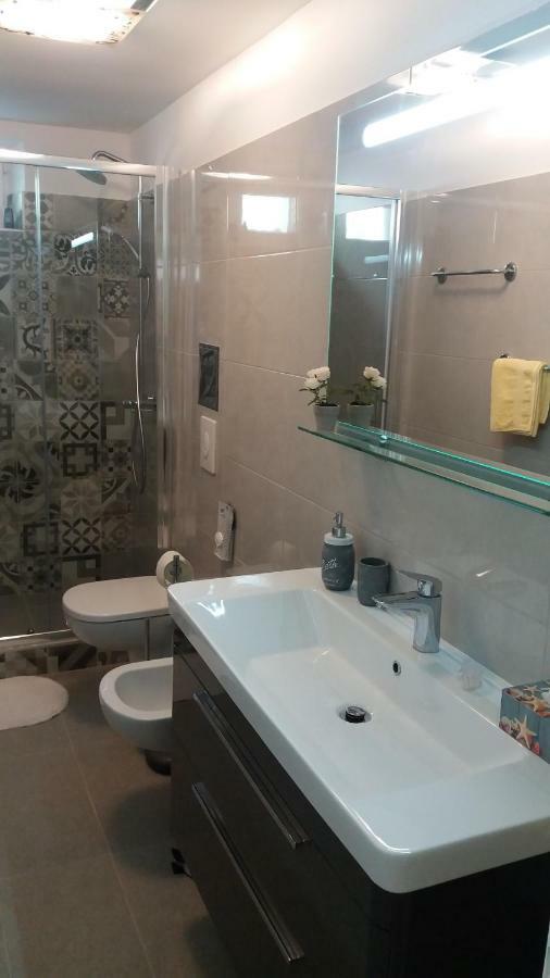 Garden Apartment Vanya Split Eksteriør bilde